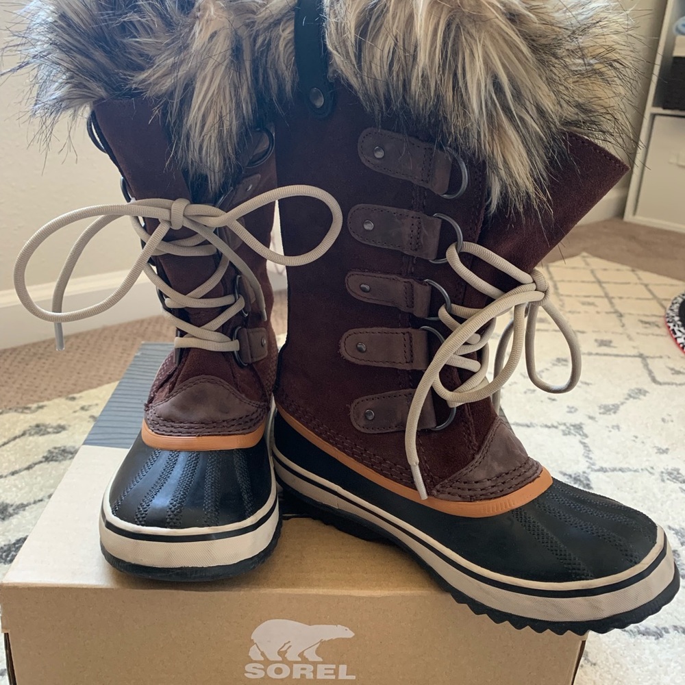 SOREL Waterproof Snow Boots size 5
